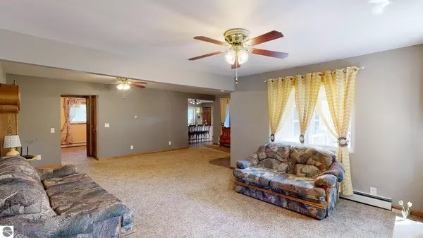 Mt Pleasant, MI 48858,804 W Remus Road