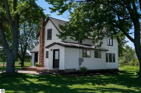 4692 E Jordan Road, Mt Pleasant, MI 48858