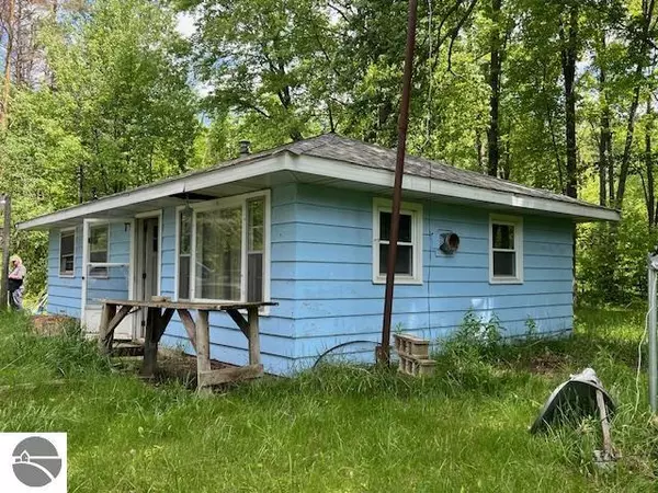 1785 S National City Road, National City, MI 48748