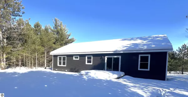 Interlochen, MI 49643,1906 Old Cabin Drive