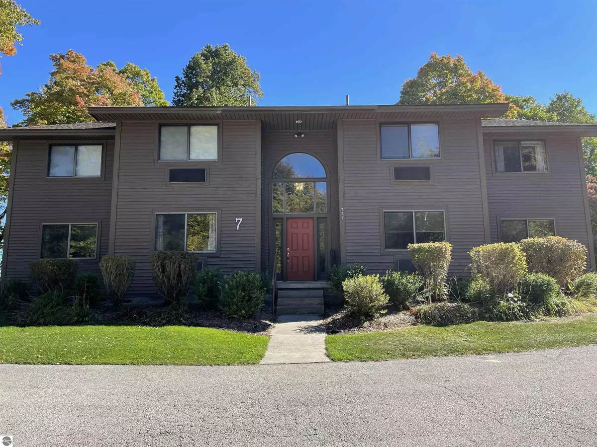 Kewadin, MI 49648,737 Maplewood Lane