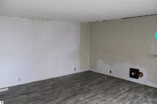 Lake Isabella, MI 48893,1051 Circle Drive