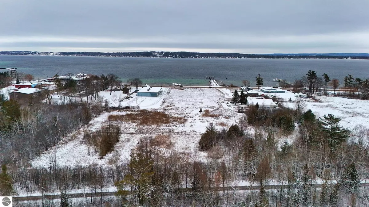 Traverse City, MI 49684,13380 SW Bay Shore Drive