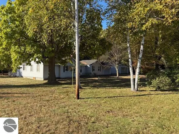 Mt Pleasant, MI 48858,7992 E Pickard Road