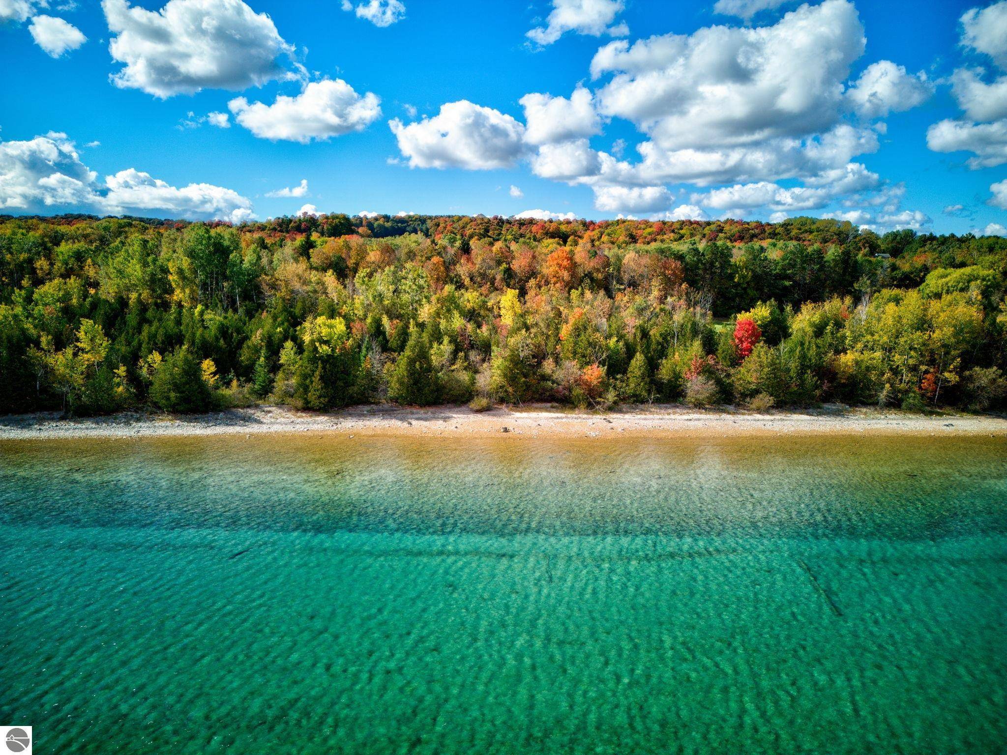 Suttons Bay, MI 49682,00 N West Bay Shore
