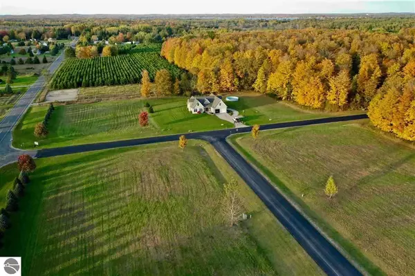 Cadillac, MI 49601,Lot 4 Fox Run Drive