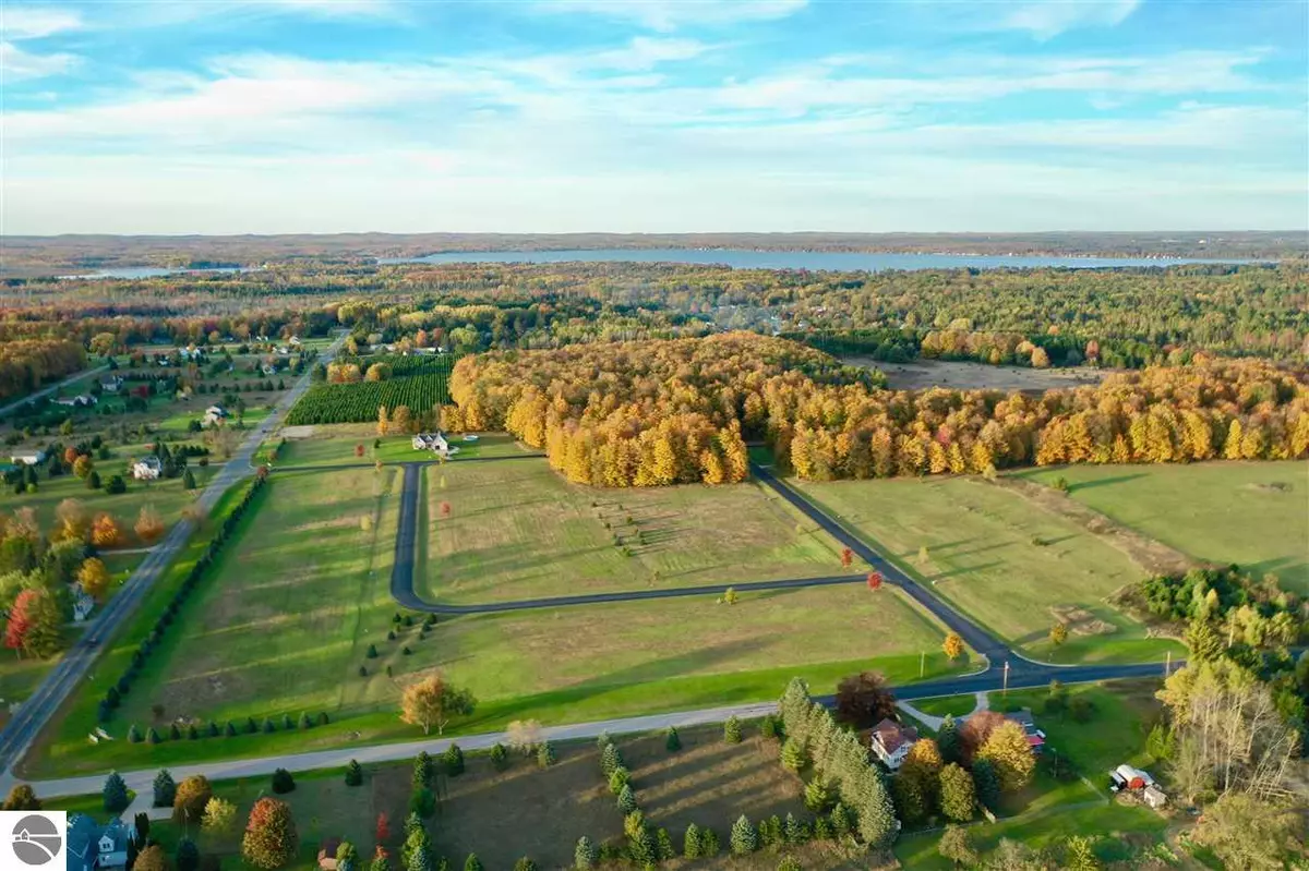 Cadillac, MI 49601,LOT 20 Powell Drive
