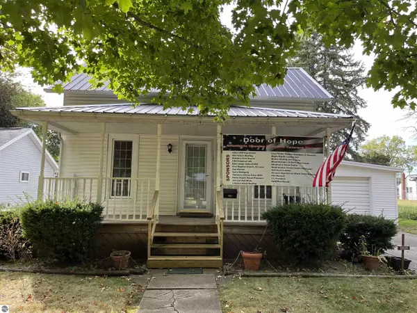 110 S Bankson, St Louis, MI 48880