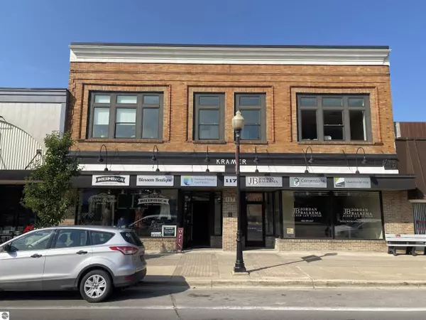 117 N Mitchell, Cadillac, MI 49601