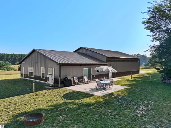 Buckley, MI 49620,11941 N 17 Road