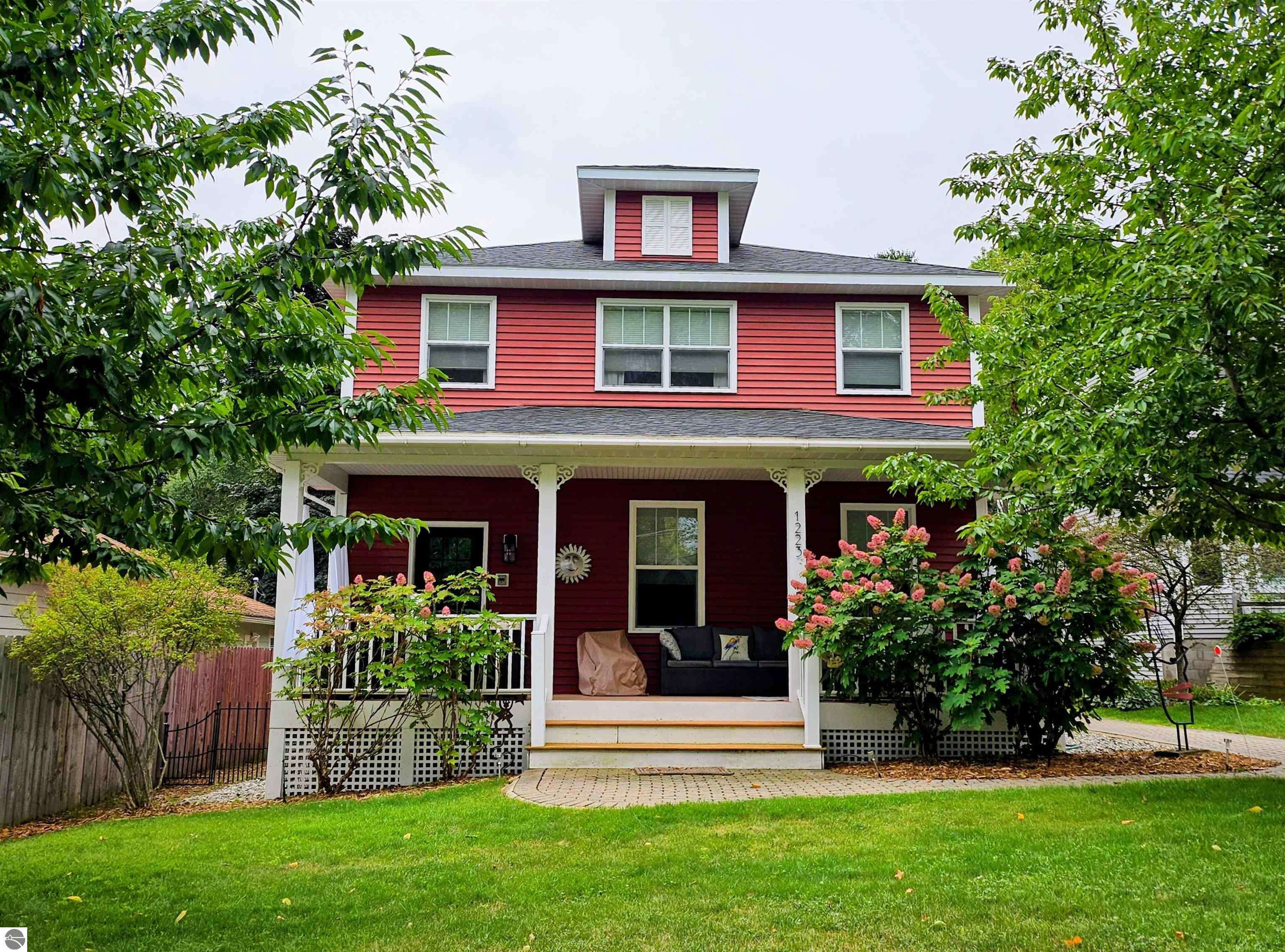 1223 Willow Street, Traverse City, MI 49684