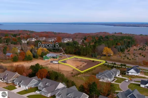 35 JoJack Run, Traverse City, MI 49686
