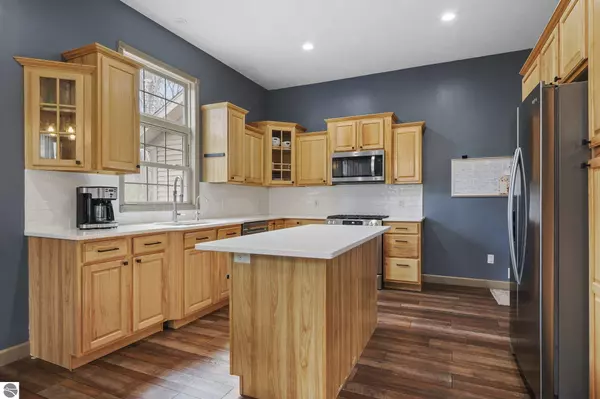 Traverse City, MI 48686,3611 Birch Road