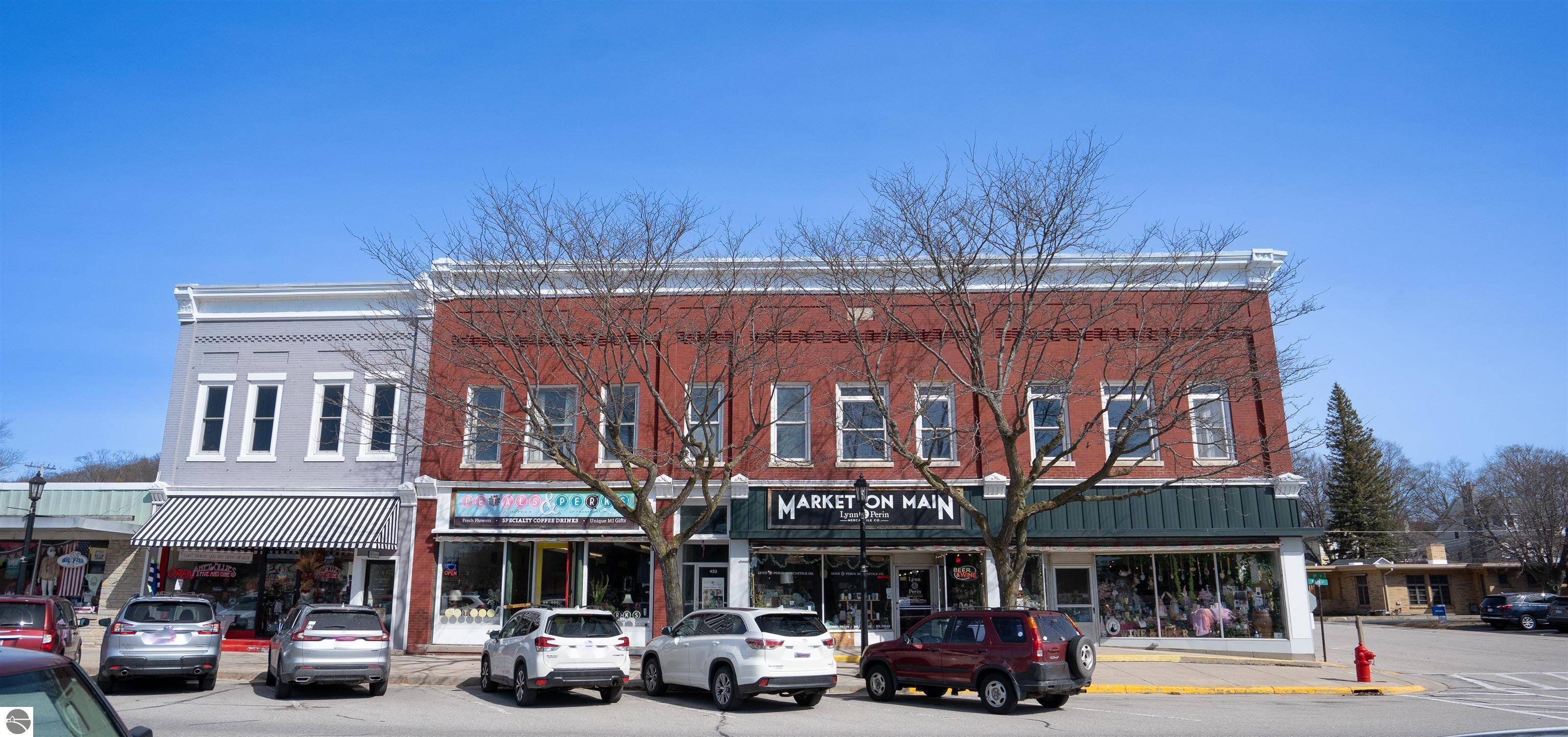 Frankfort, MI 49635,433 Main Street