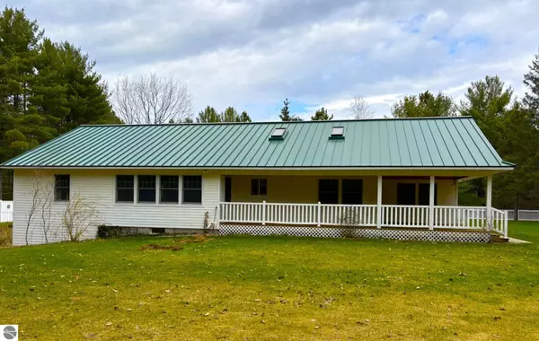 Interlochen, MI 49643,7384 Betsie River Road