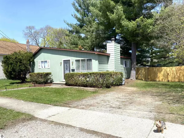 1005 E Chippewa Street, Mt Pleasant, MI 48858