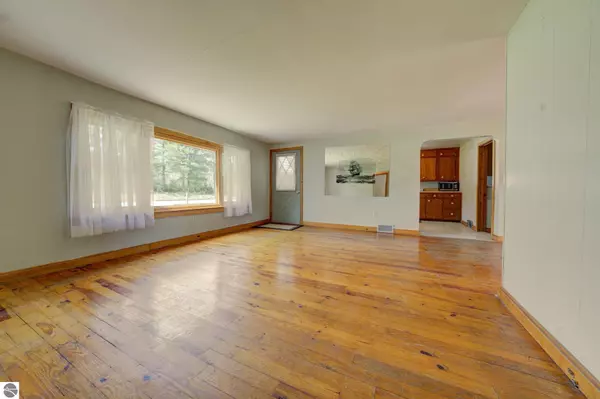 Suttons Bay, MI 49682,1197 S West Bay Shore Drive