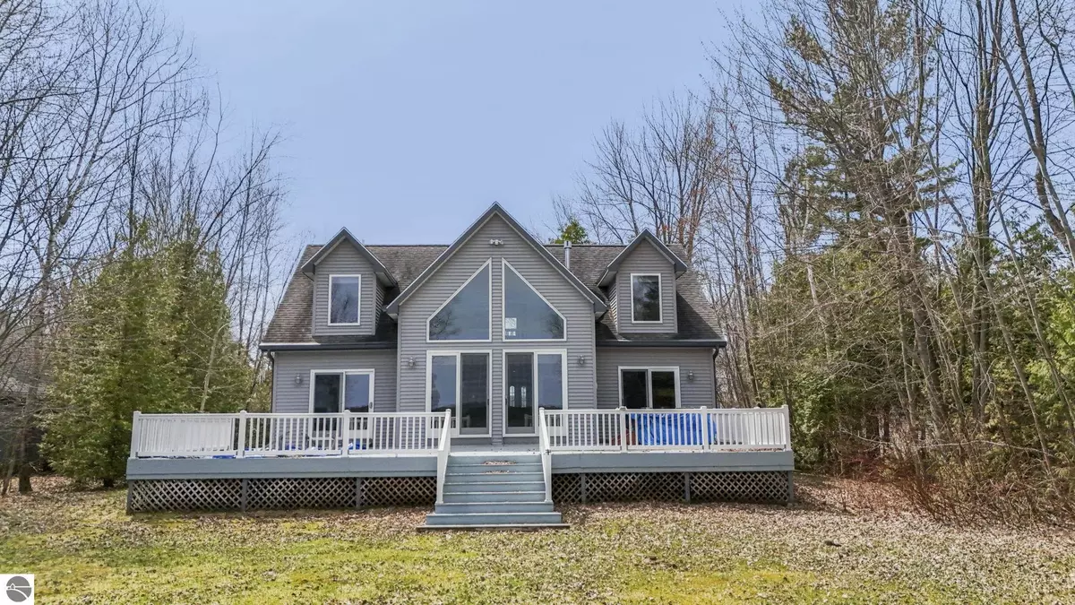 Grawn, MI 49637,7734 N Shore Court