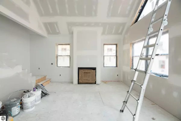 Bellaire, MI 49615,4972 Hawks Spur