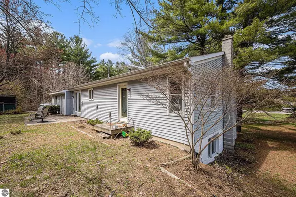 Traverse City, MI 49685,2514 N West Silver Lake Road
