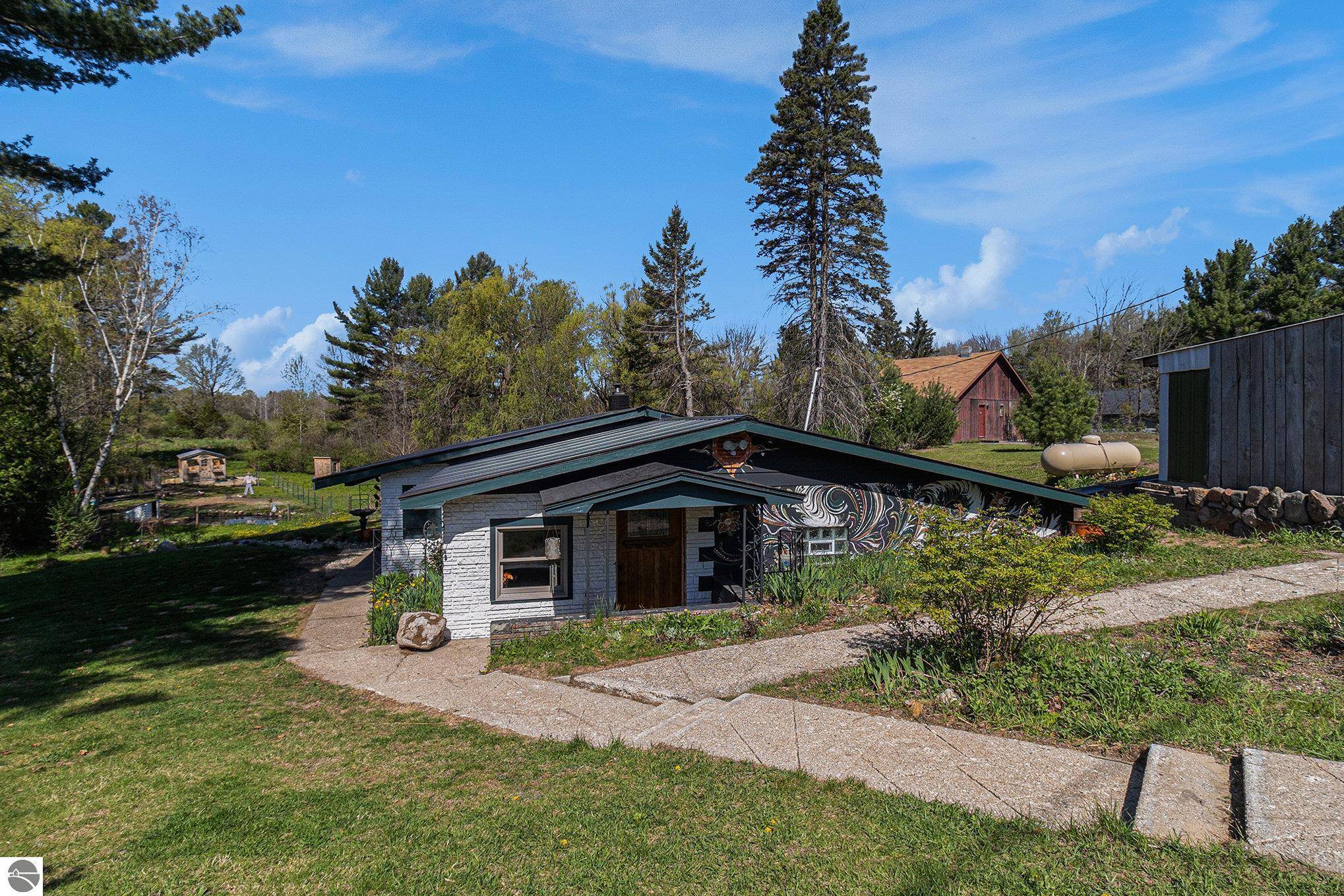 811 Willard Drive, Luther, MI 49656