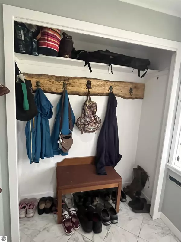 Mt Pleasant, MI 48858,814 E Illinois Street