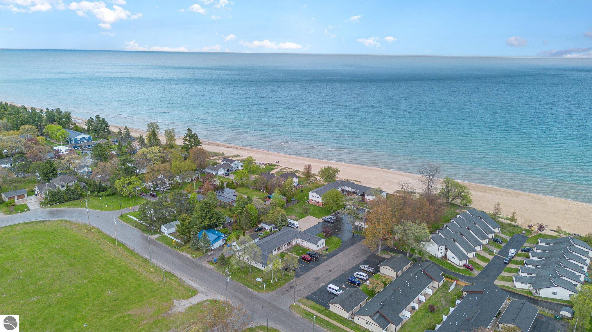 205 E Water Street, Oscoda, MI 48750