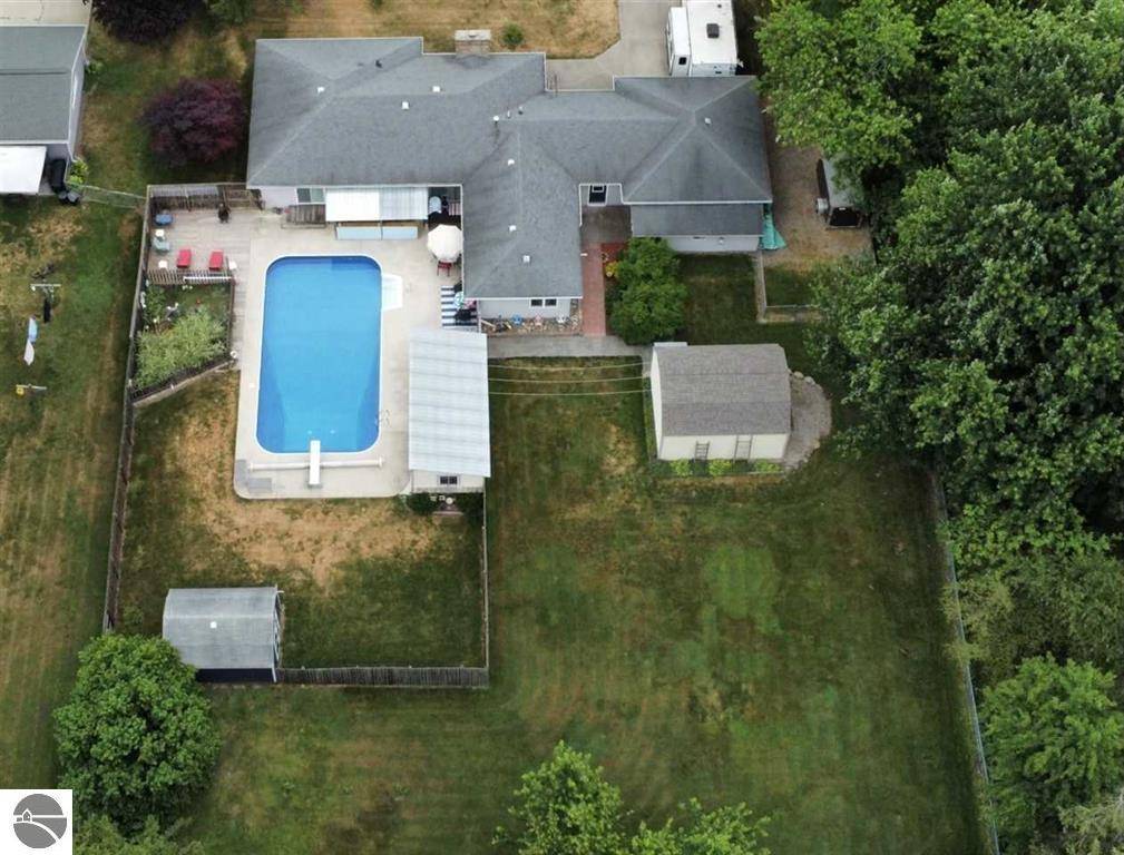 505 Eaton Street, Breckenridge, MI 48615