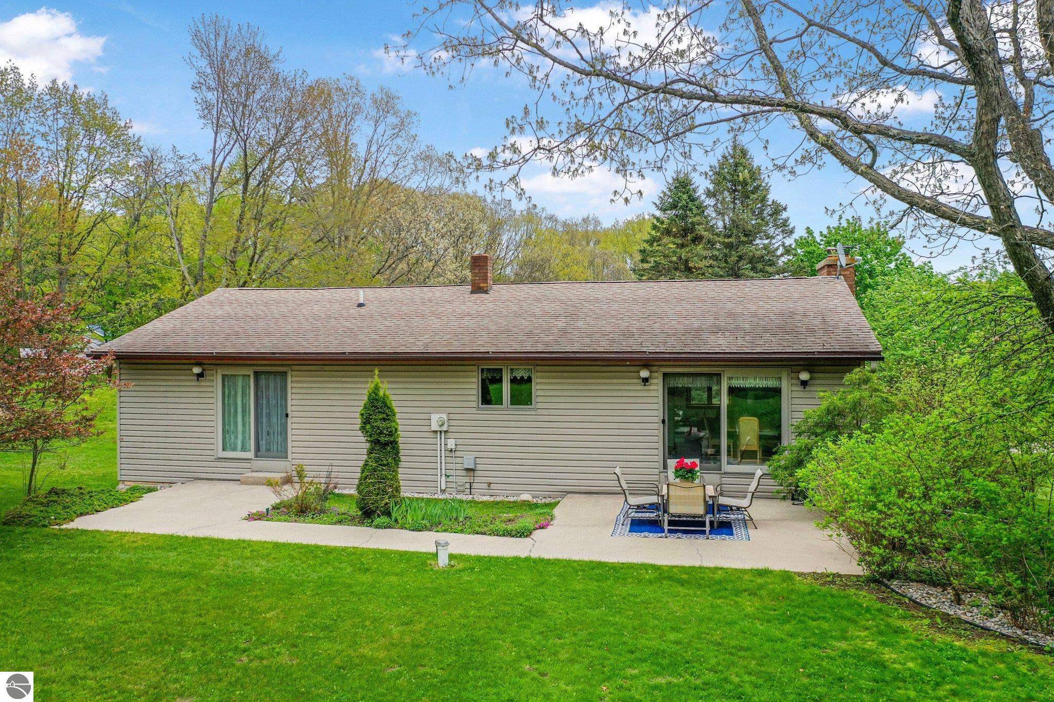 Cadillac, MI 49601,1016 Warbler Lane