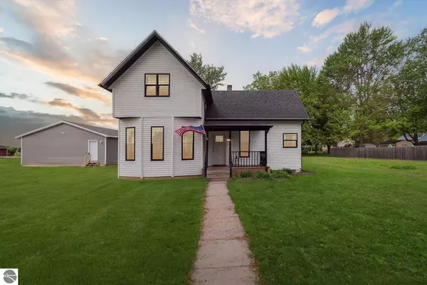 646 S Melze Street, Merrill, MI 48637