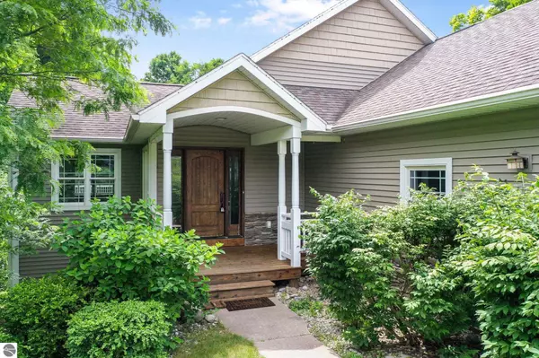 5151 Hidden Gables Drive, Traverse City, MI 49684