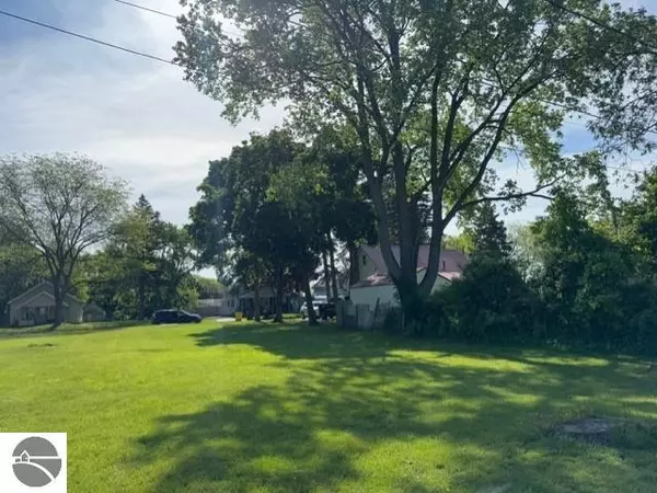 Alma, MI 48801,111 Grove Avenue