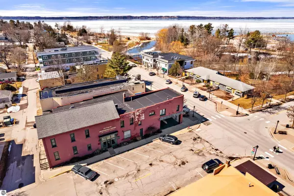 201 River Street, Elk Rapids, MI 49629