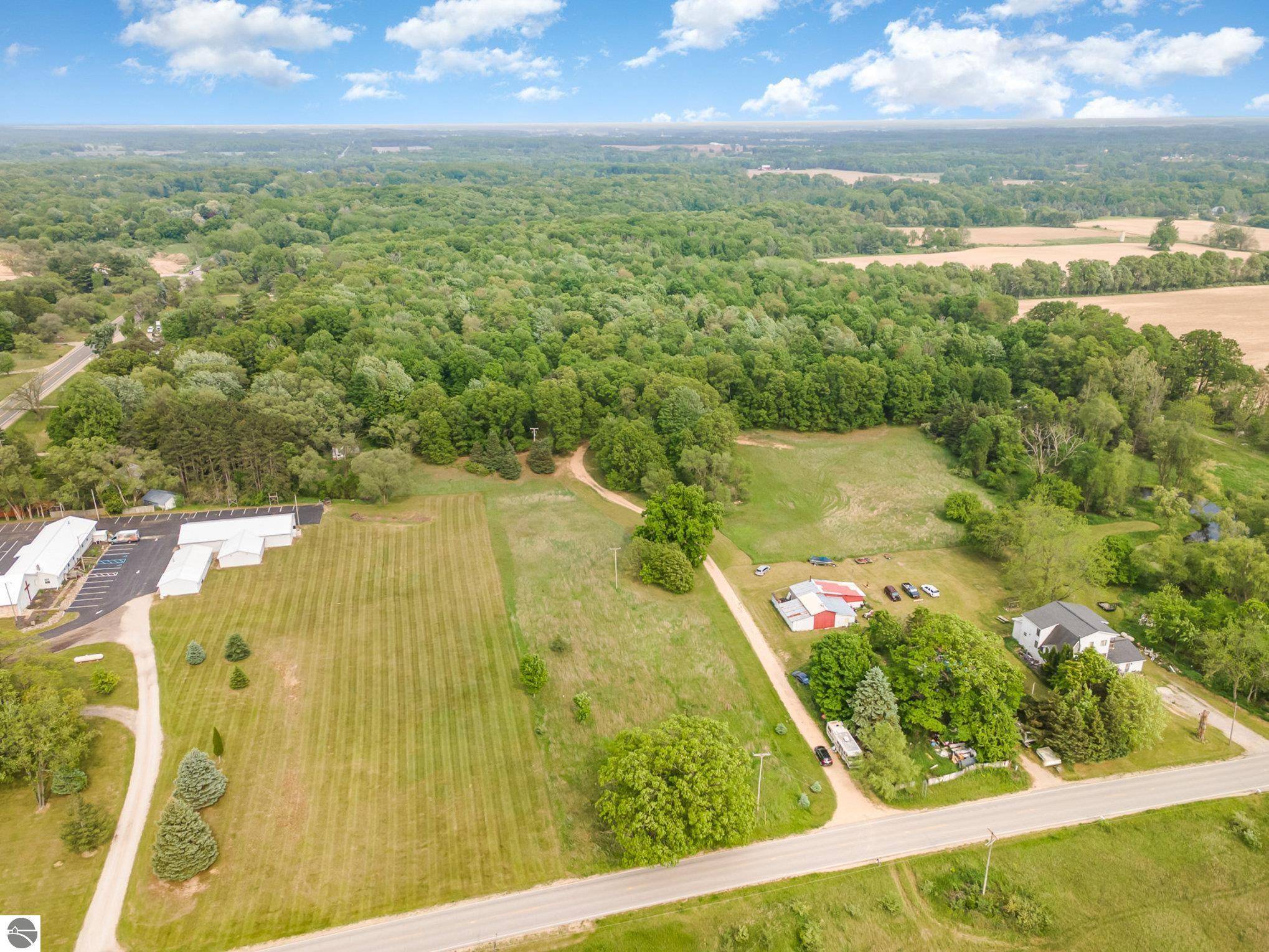 Riverdale, MI 48877,7876 Douglas Road
