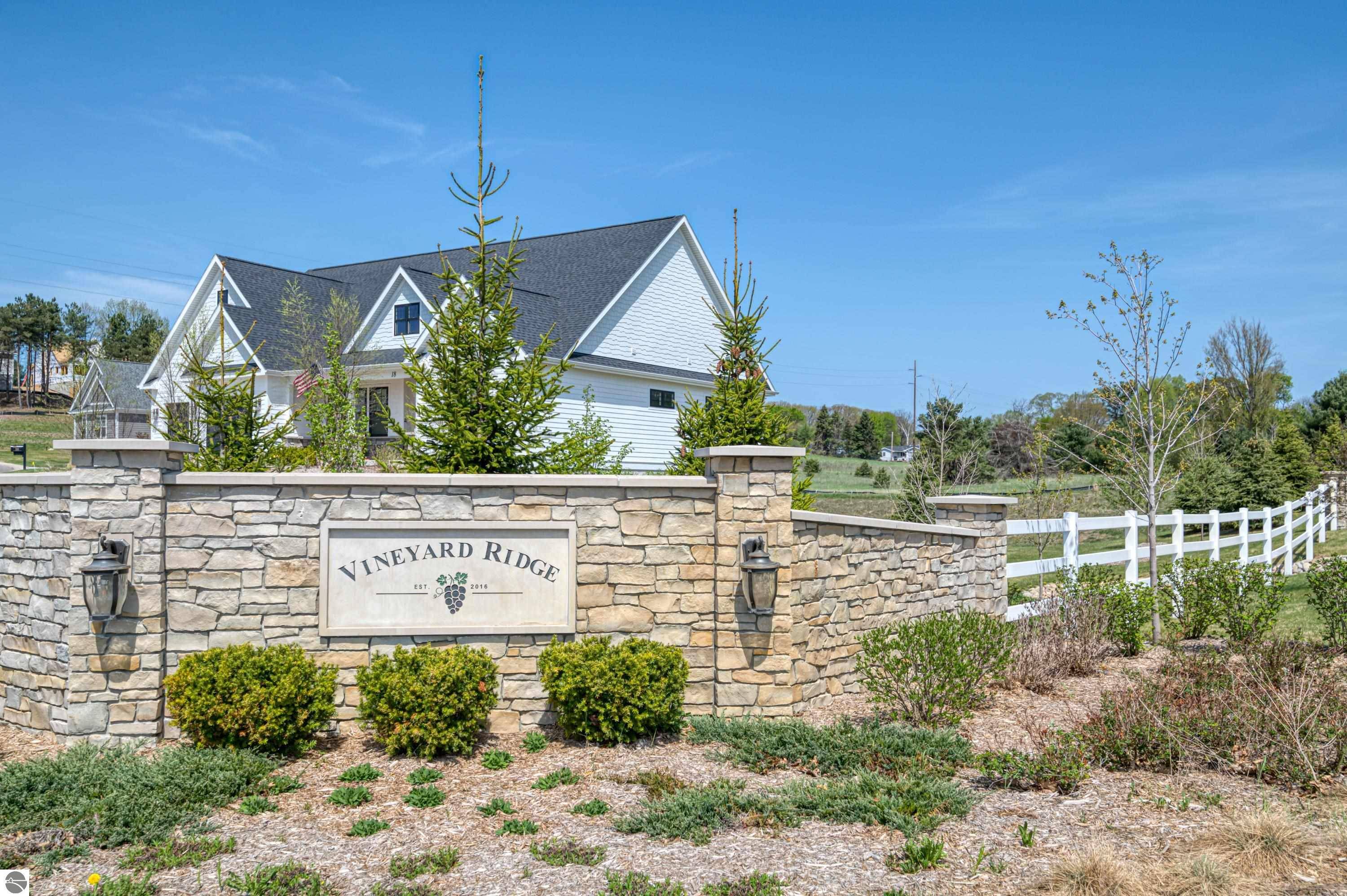 154 Vineyard Ridge Drive, Traverse City, MI 49686