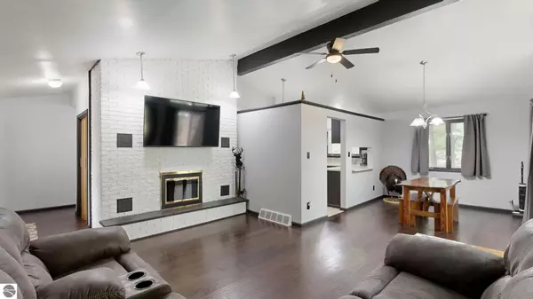 Lake Isabella, MI 48893,1207 Queensway Drive