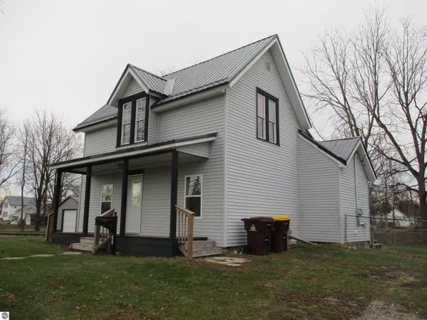 127 Grafton Avenue, Alma, MI 48801