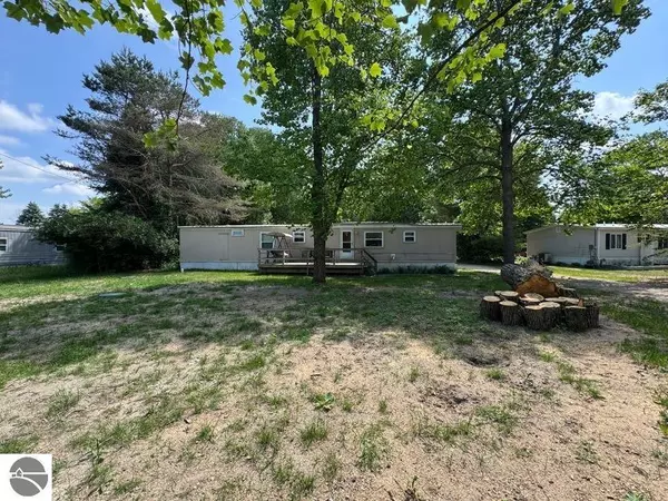 Buckley, MI 49620,126 Chippewa Trail