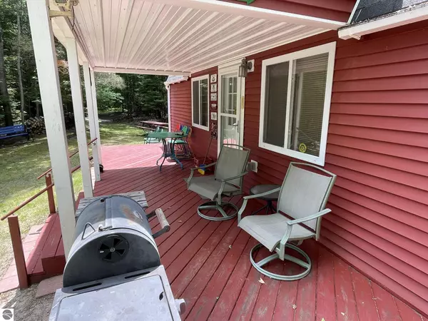 Hale, MI 48739,5218 E Laird Lake Road