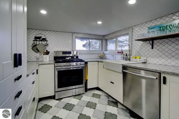Grawn, MI 49637-9730,7600 Maple Street