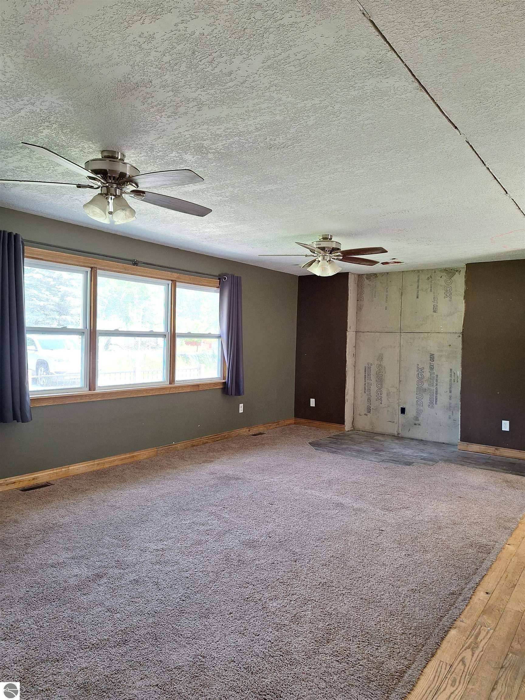 Tawas City, MI 48763,1099 Meadow Road