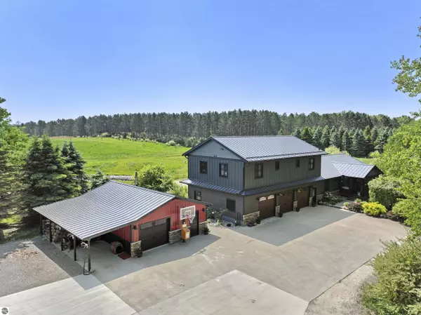 Clare, MI 48617,4255 S Eberhart Avenue