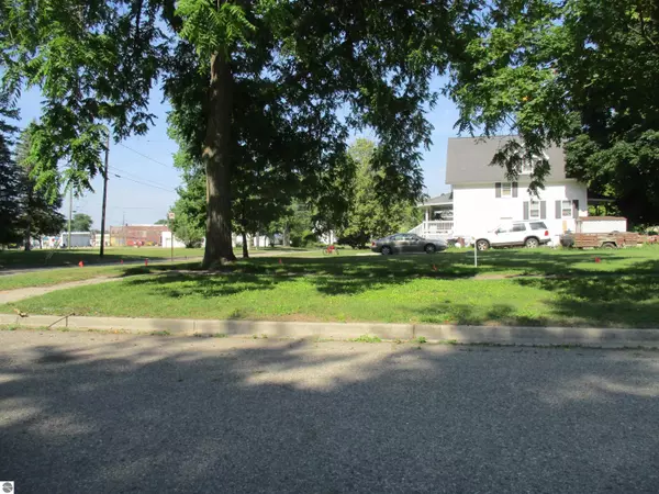 Alma, MI 48801,427 E Downie Street