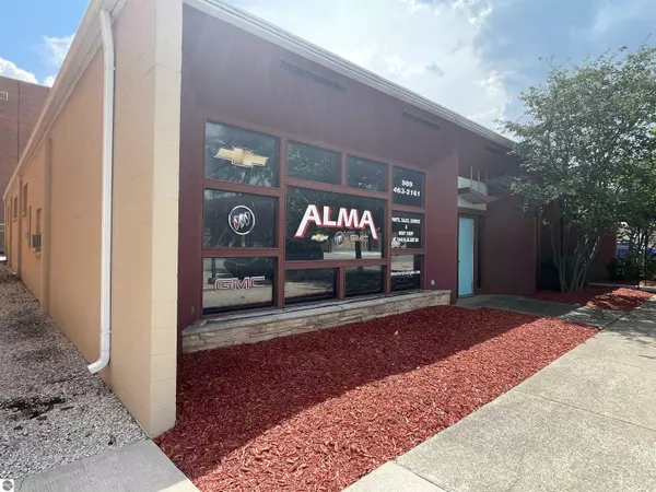 Alma, MI 48801,324 E Superior Street