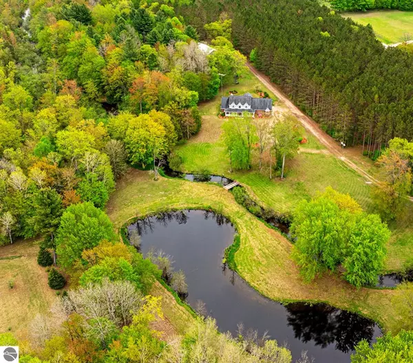 11050 Thirteen Mile Road, Bear Lake, MI 49614