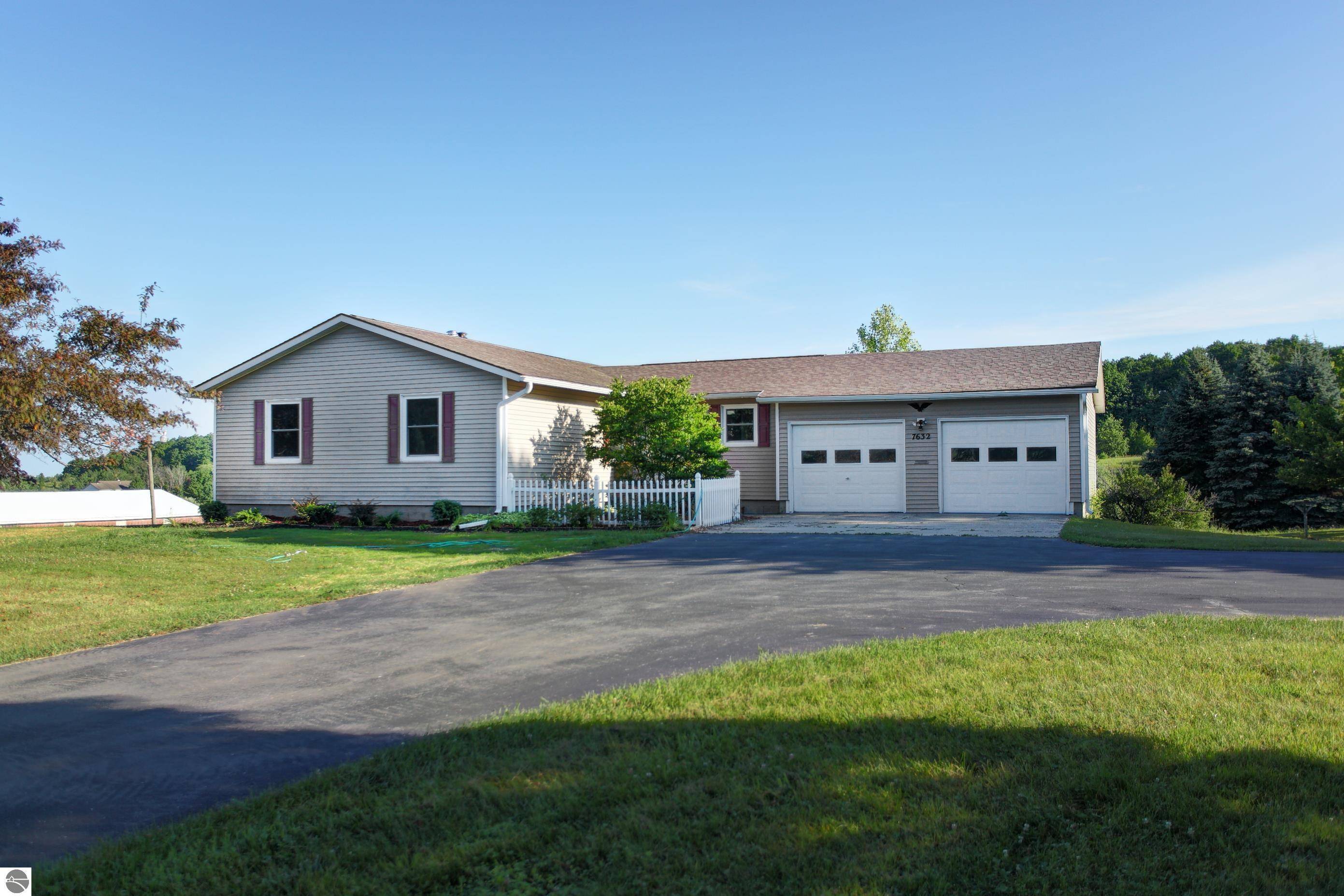 Traverse City, MI 49685,7632 Barney Road