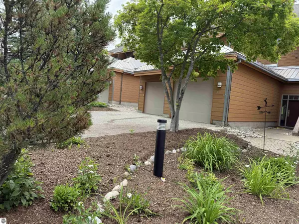 Bellaire, MI 49615,2280 Troon South