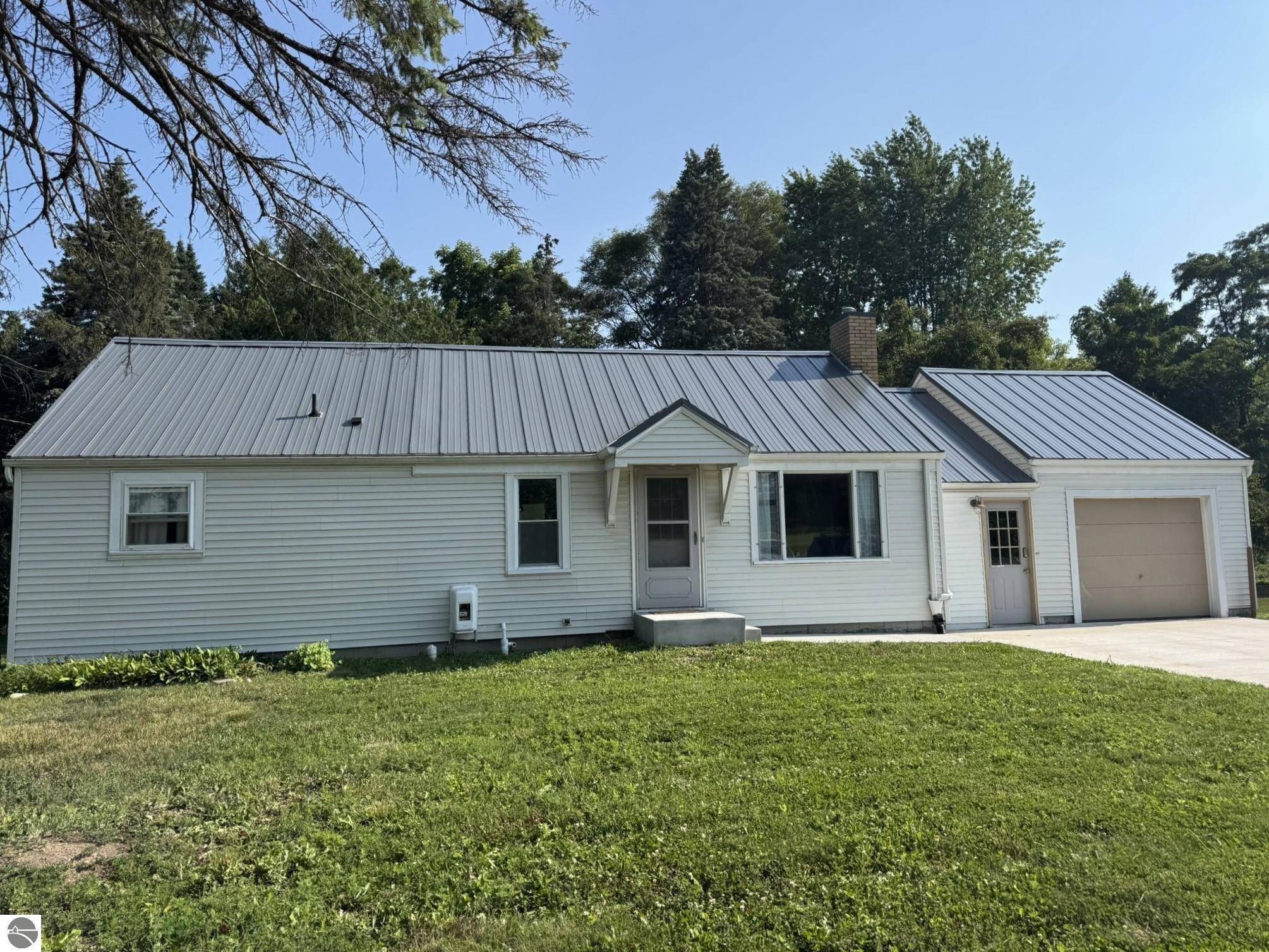 Mt Pleasant, MI 48858,1703 W Pickard Street