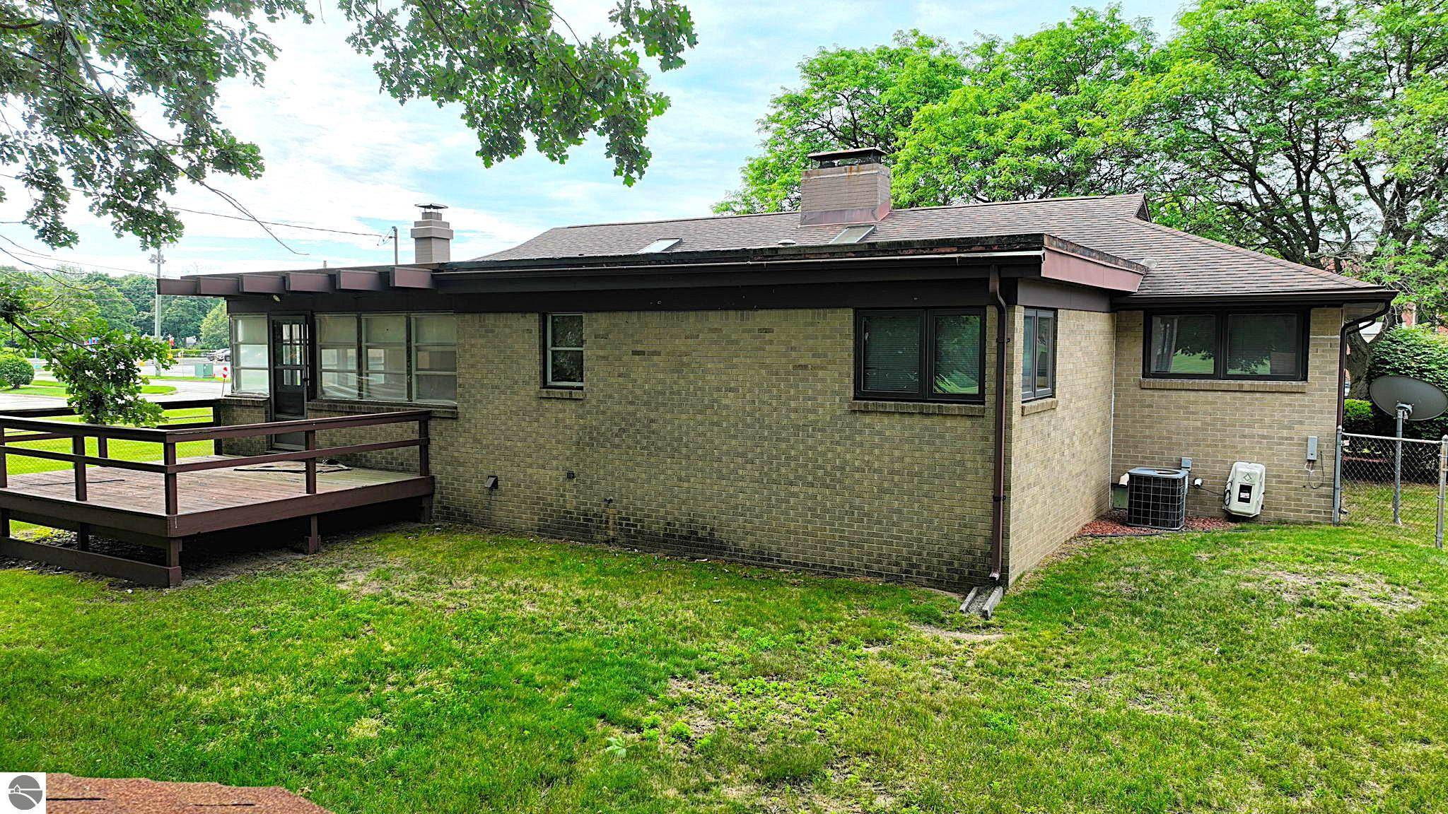 Mt Pleasant, MI 48858,1223 North Drive