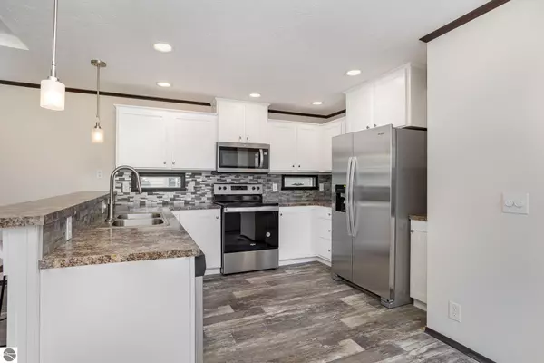 Beaverton, MI 48612,842 Hickory Street